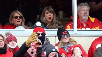 A former Chiefs fan posted a TikTok with insider info about what it was like to have Swift at the games, and revealed a cute tidbit on she and Kelce.
