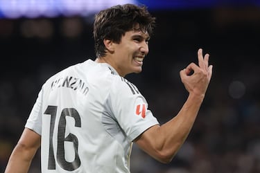 El jugador del Real Madrid, Gonzalo García, celebra el 4-1 al Real Betis. Primer hat trick para el jugador madrileño. 