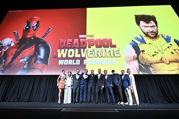 Emma Corrin, Leslie Uggams, Matthew Macfadyen, Rob Delaney, Hugh Jackman, Ryan Reynolds, Shawn Levy, Kevin Feige, Louis D'Esposito y Wendy Jacobson.