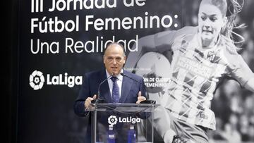 El presidente de la LFP, Javier Tebas, durante su intervención en la inauguración de la II Jornada de Fútbol Femenino: Una Realidad.