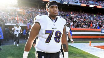A través de un canje, los Chiefs adquirieron al tackle ofensivo proveniente de los Ravens ante la necesidad de apuntalar la unidad.