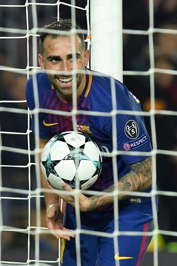 1-0. Paco Alcácer celebró el primer gol.