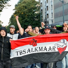 Los hinchas del AZ entran a San Mamés sin incidentes