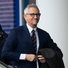 Exfutbolistas y presentadores británicos se solidarizan con Lineker