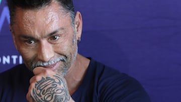 Marcelo Ríos sube fotos de su joven novia de 20 años, pero detrás hay un triste motivo: las eliminó horas después