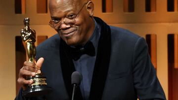 Samuel L. Jackson logra salir de la lista de grandes estrellas de Hollywood que jamás han ganado un Oscar y recibe su primera estatuilla dorada.