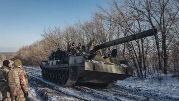 DONETSK, UKRAINE - JANUARY 07: Ukrainian soldiers work with "pion" artillery in the northern direction of the Donbass frontline as Russia-Ukraine war continues in Donetsk, Ukraine on January 7, 2023. (Photo by Diego Herrera Carcedo/Anadolu Agency via Getty Images)