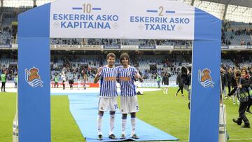 Xabi Prieto y Carlos Mart&iacute;nez. 