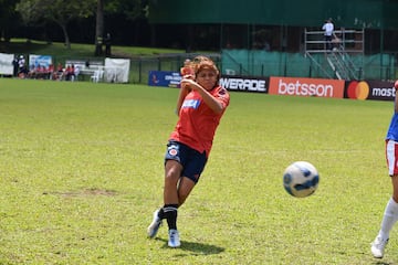 El equipo de Nelson Abadía se prepara para el debut en la Copa América. Este miércoles, a dos días del estreno, jugó un amistoso contra la Selección del Valle en Cali.