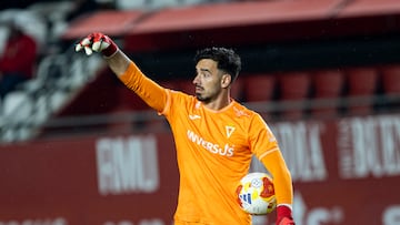 Gazzaniga no estará por sanción ante el FC Cartagena.