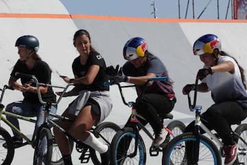 Reinas del BMX.