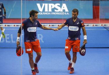 Paquito y Sanyo se arreglan y ganan a Belasteguín y a Lima