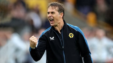 WOLVERHAMPTON, ENGLAND - MAY 06: Julen Lopetegui, Manager of Wolverhampton Wanderers, celebrates after the team's victory in the Premier League match between Wolverhampton Wanderers and Aston Villa at Molineux on May 06, 2023 in Wolverhampton, England. (Photo by David Rogers/Getty Images)