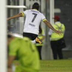 Paredes llega a 120 goles y es el quinto goleador histórico de Colo Colo