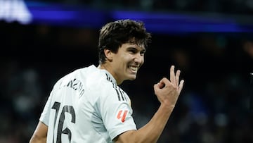 Luego de la contundente victoria del Barcelona ante el Athletic, Atlético de Madrid y Real Madrid definirán al segundo finalista de la Supercopa de España.. EFE/Kiko Huesca