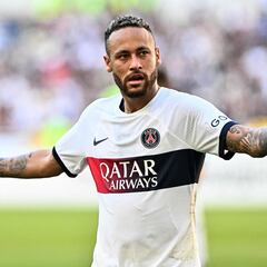 Neymar transfer news: PSG set asking price amid Chelsea and Barcelona rumours
