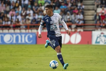 Tras no recibir la oportunidad en el primer equipo de Chivas, Guzmán fue a Pachuca para ser uno de los mejores futbolistas de Tuzos a pesar de que as lesiones lo han mermado.