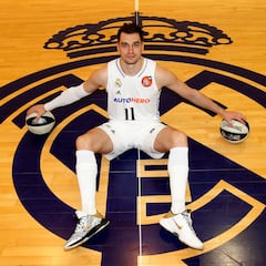 Hezonja, un nuevo MVP del mes para el Madrid