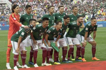 Primer duelo de México en el Mundial de Rusia 2018 en el Estadio Lusnikí en Moscu el 17 de junio.
Hugo Ayala, Carlos Salcedo, Andrés Guardado, Javier Hernández, Hirving Lozano. . .