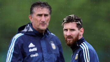 Bauza: "Me imagino a Messi levantando la Copa del Mundo"