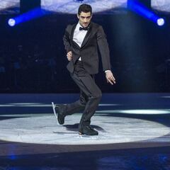 Javi Fernández hechiza a 7.000 espectadores en Murcia