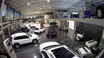 La OCU alerta del “gancho” para financiar el coche que te puede hacer pagar hasta 4.000 euros más