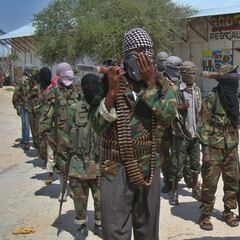 ¿Quiénes son Al Shabaab, el grupo terrorista somalí contra el que Biden ha enviado tropas?