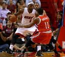 LeBron tira de los Heat con su mejor anotación: 33 puntos