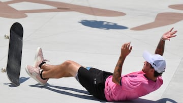 No fue su final. El portugués, claramente uno de los mejores skaters del mundo, no hizo sus mejores rondas, pero es que en el Best Trick fue incapaz de planchar un solo trucazo. Tanto es así que en el último, desesperado, tiró un 50-50 que para él es como andar y que le valoraron con un 2. Estamos seguros de que con el tiempo valorará el diploma olímpico que ha conseguido en el debut del skateboarding en unos JJOO y que en la próxima edición volverá con más fuerza.