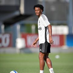 Cuadrado, exámenes médicos y acuerdo con tifosi de Inter de Milán