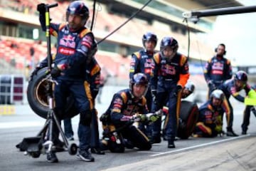 Miembros de la Escudería Toro Rosso.