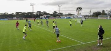 El estadio de Curitiba sin hacer y España se entrenó en "Cajú"