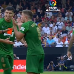 El Elche estalla contra el árbitro: el error de Pulido Santana que nadie entiende