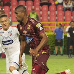 Nacional, con sus 27: niega interés en Danovis Banguero