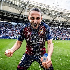 Kochorashvili siente la camiseta