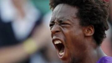 Monfils supera a Ferrer y alcanza los cuartos de final