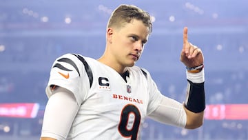 CINCINNATI, OHIO - SEPTEMBER 25: Joe Burrow #9 of the Cincinnati Bengals celebrates as he walks off the field after defeating the Los Angeles Rams in the game at Paycor Stadium on September 25, 2023 in Cincinnati, Ohio. Andy Lyons/Getty Images/AFP (Photo by ANDY LYONS / GETTY IMAGES NORTH AMERICA / Getty Images via AFP)