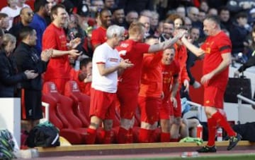 Liverpool Legends bench celebrates with John Aldridge