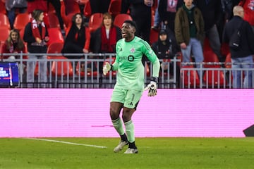 Sean Johnson, portero del Toronto FC, en un partido de la MLS contra el Philadelphia Union en el BMO Field.