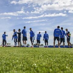 Garitano ensaya con Amrabat en punta contra el Barça