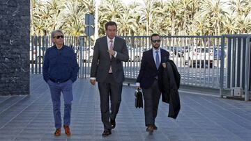 04/05/18 ELCHE RUEDA DE PRENSA
JUICIO
JUAN ANGUIX
JUICIO POR LA CALIFICACION DEL CONCURSO DEL ELCHE