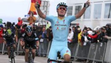 El ciclista mule&ntilde;o Luis Le&oacute;n S&aacute;nchez (Astana) gana la segunda etapa de la Vuelta al Algarve, entre Lagoa y Alto da Foia, en Portugal.