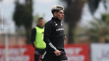 Palacios reaparece en Colo Colo un día después de dejar la Roja