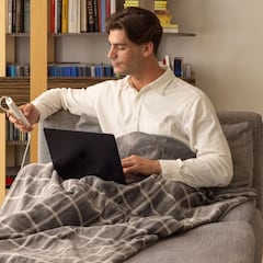 Sofá, peli... y la manta eléctrica Daga: bajo consumo y ultrasuave