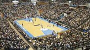 <b>DEBUT CON LLENO. </b>El Martín Carpena registrará una gran entrada para ver hoy al Panathinakos.