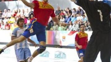 <b>CONSOLIDADO. </b>Gedeón Guardiola fue titular ayer con España.