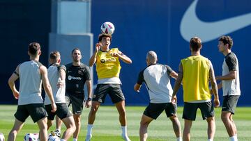 João Félix, protagonista en el entrenamiento de ayer del Barça.