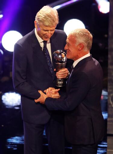 Didier Deschamps, técnico de la selección francesa, ganó el premio al mejor  entrenador.