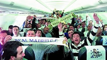 <b>TODOS CON EL MADRID</b>. Aficionados del Madrid de la Peña 5 Estrellas aterrizaron ayer por la mañana en Múnich dispuestos a disfrutar del fútbol de su equipo.
