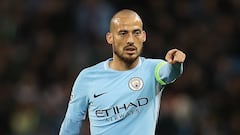 Milán e Inter están pendientes de la renovación de David Silva